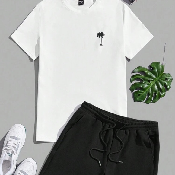 Manfinity Other - Manfinity Knitted Crew Neck Short Sleeve T-Shirt And Drawstring Shorts Set
